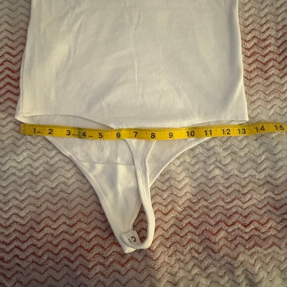 Abercrombie & Fitch Soft Ribbed White Bodysuit - Size Medium - Picture 8 of 10